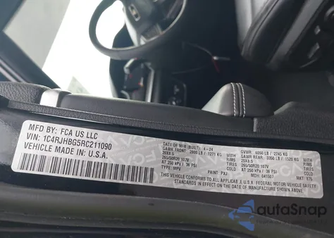 2024 Jeep Grand Cherokee Limited 4X4 from USA, damaged, VIN 1C4RJHBG5RC211090